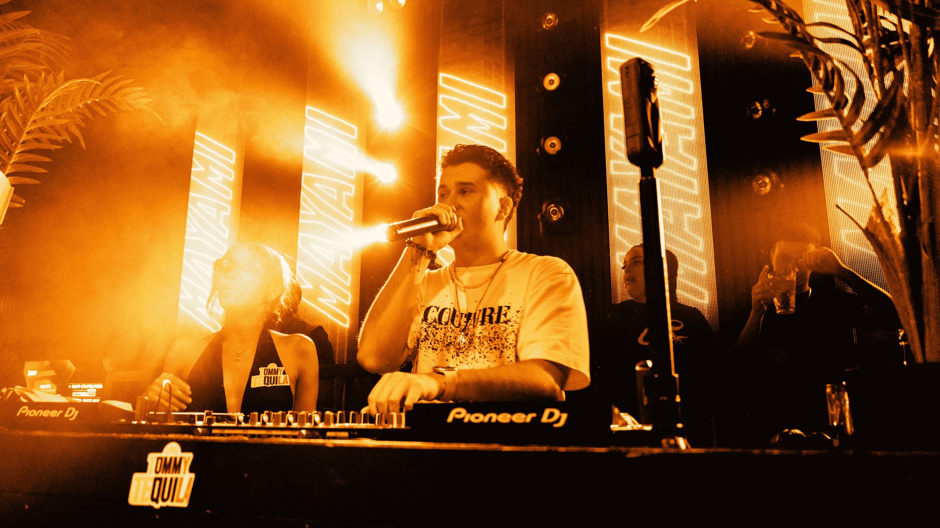 Tommy Tequila, Latin DJ en artiest uit Amsterdam